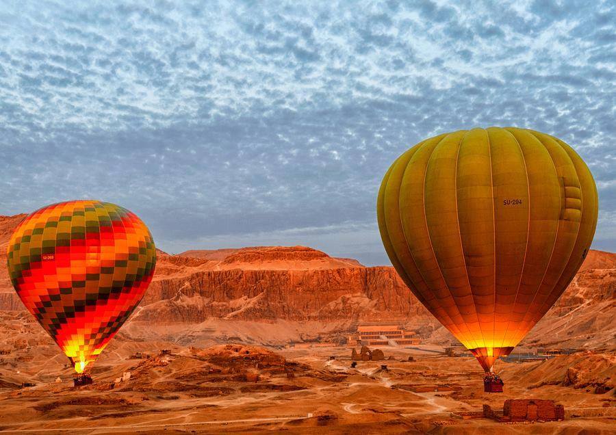 HOT AIR BALLOONING